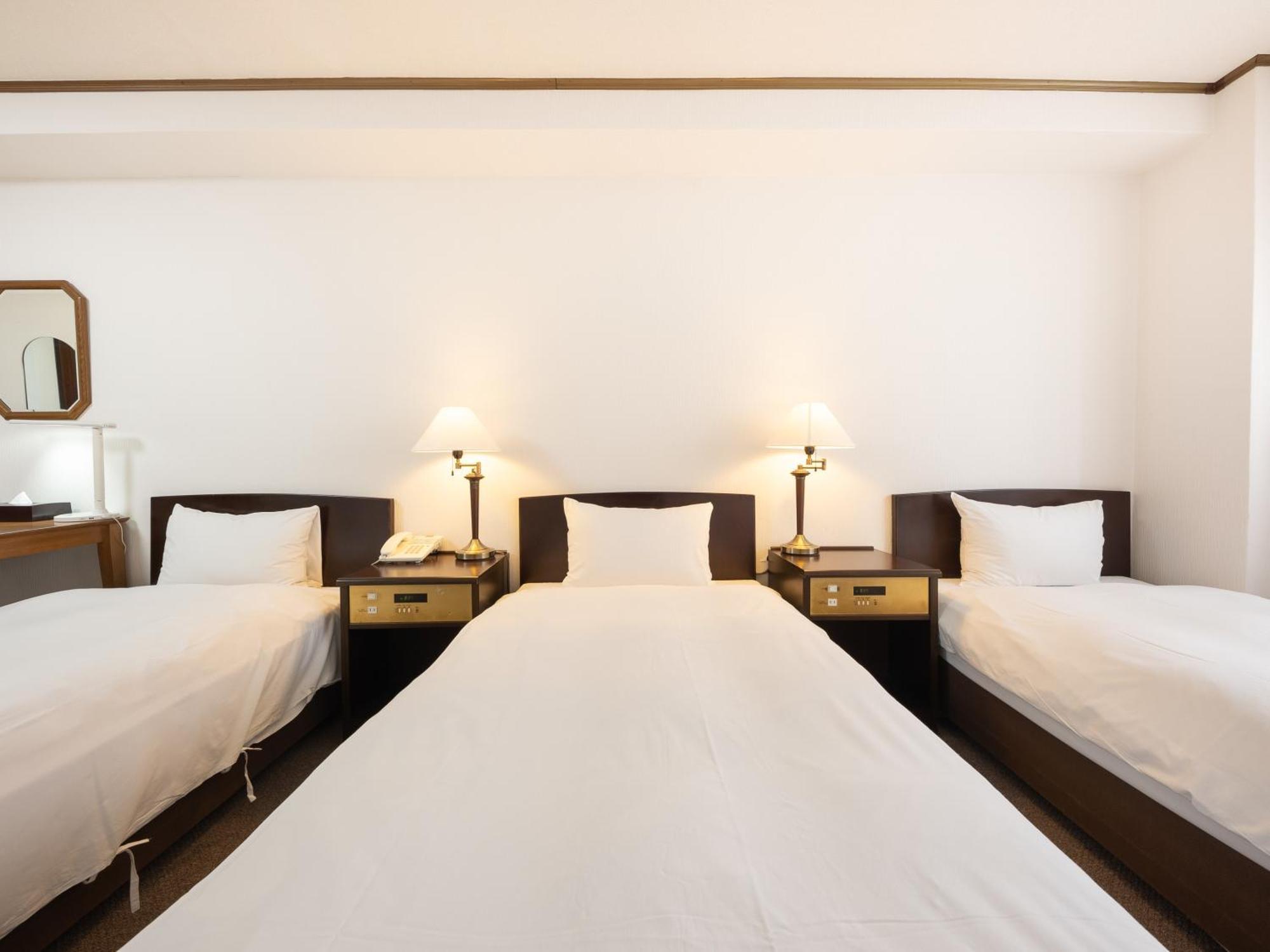 Tabist New Washington Shibuya Hotell 2*